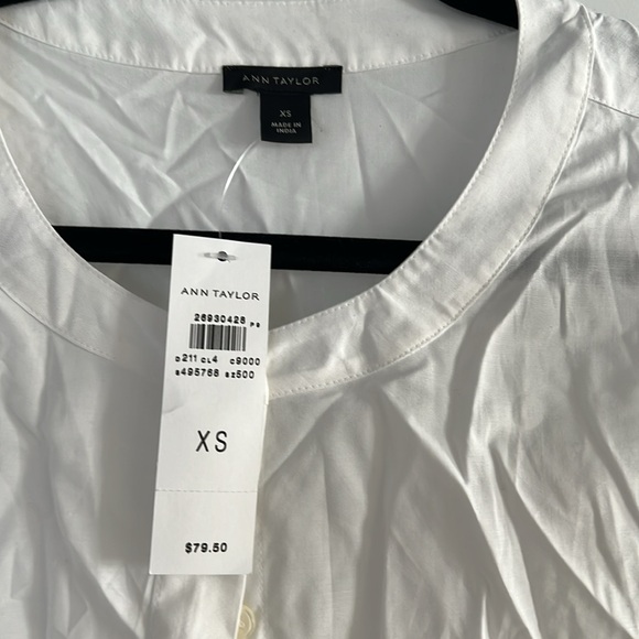 Ann Taylor Blouse - Picture 4 of 5